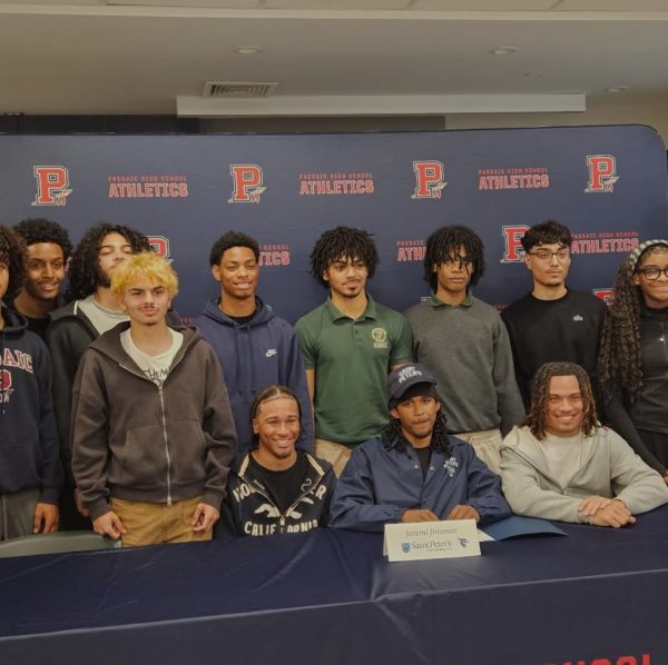 Passaic High School Athlete Jeremi Jimenez Commits to Saint Peter’s University